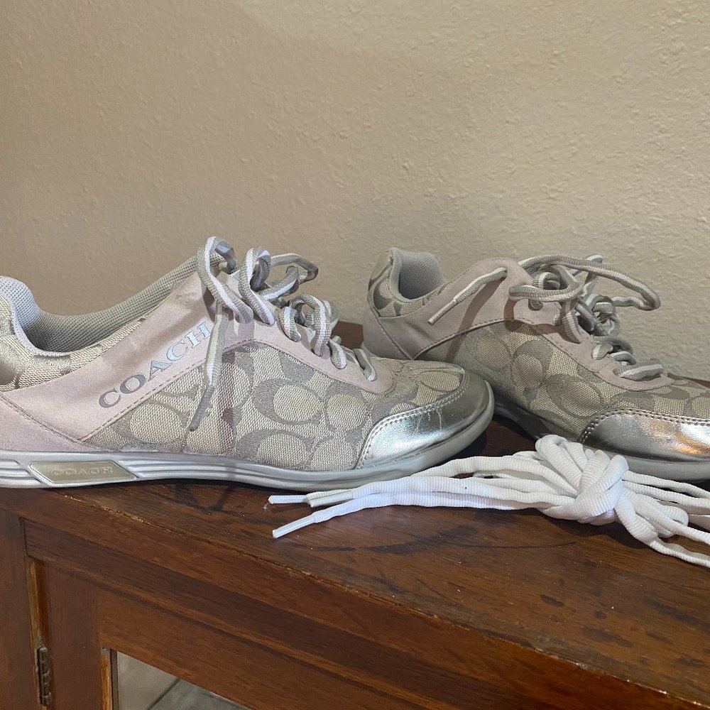 Coach Sport Shoes, size 9 1/2 Med, Silver Beige White, great condition, like new